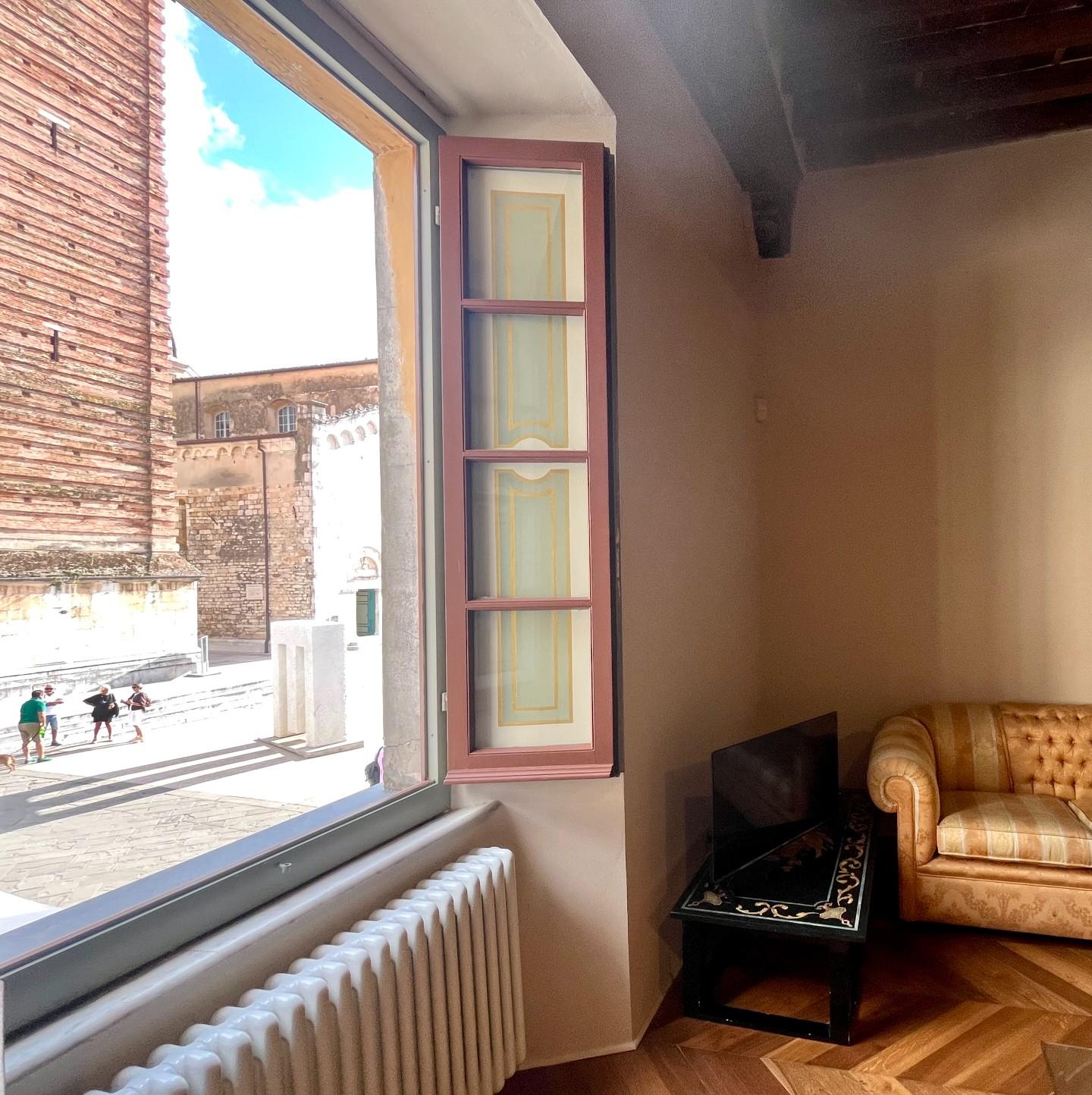 Quadrilocale in affitto a Pietrasanta