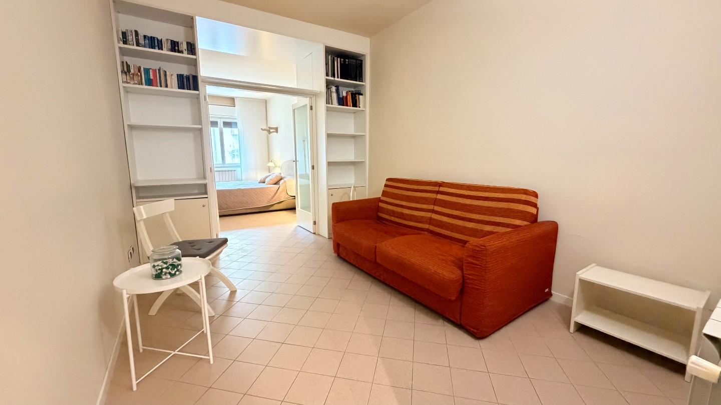 Trilocale in affitto a Pietrasanta