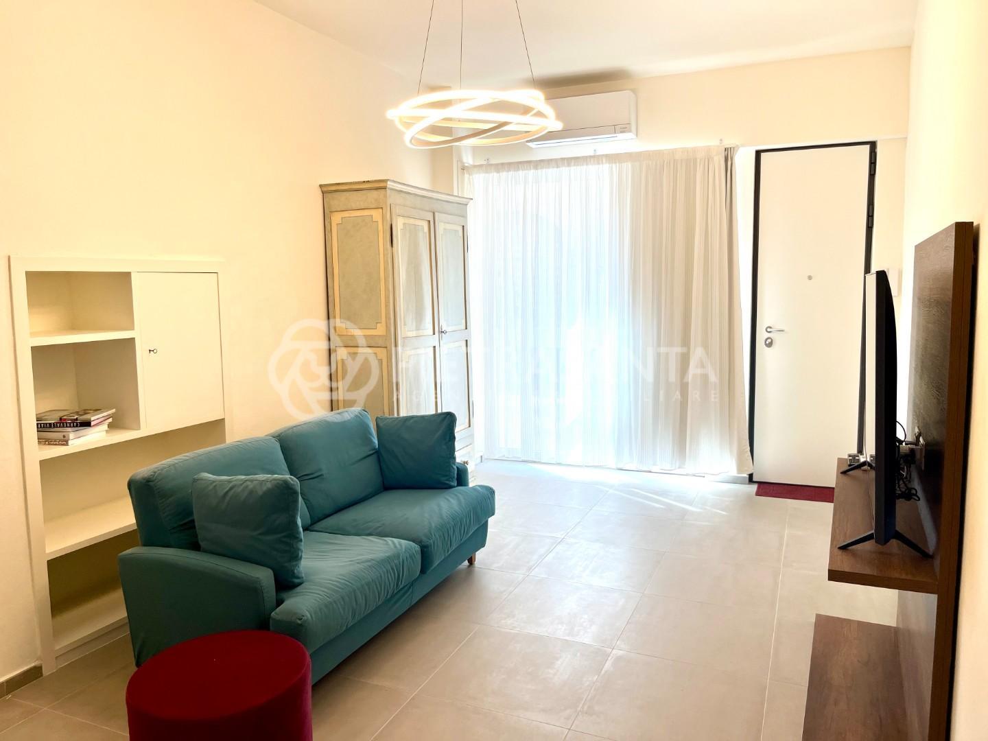 Casa indipendente in affitto a Pietrasanta