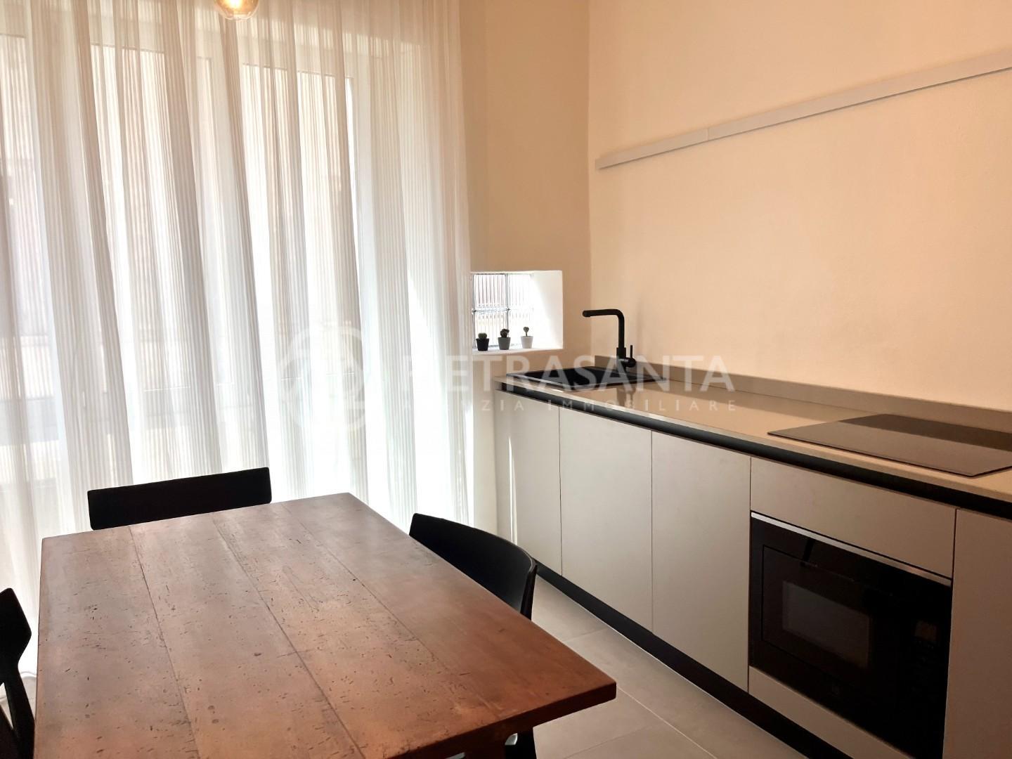 Casa indipendente in affitto a Pietrasanta