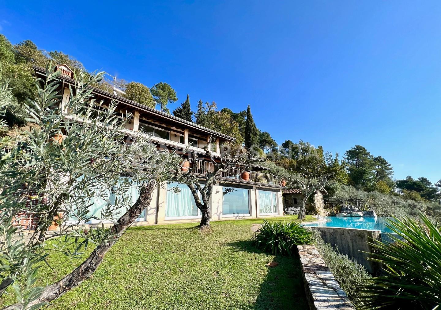 Rustico vista mare, Pietrasanta strettoia