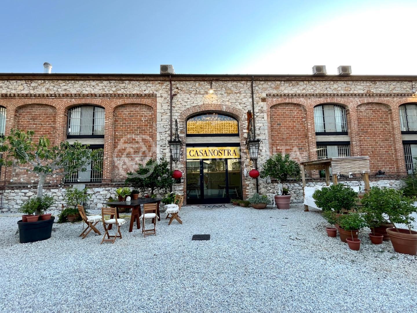 Loft con giardino a Pietrasanta