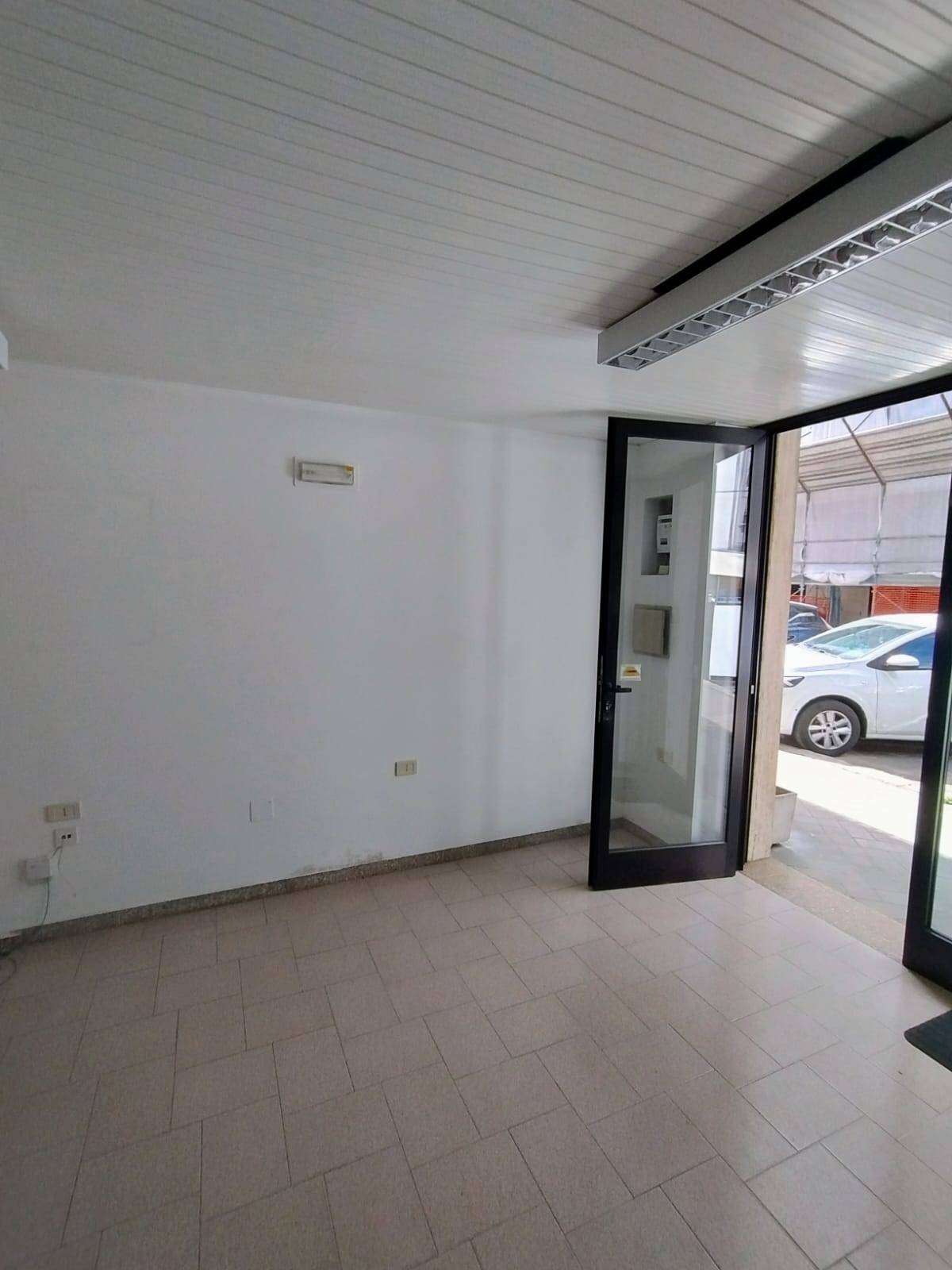 Locale commerciale in affitto a Martina Franca