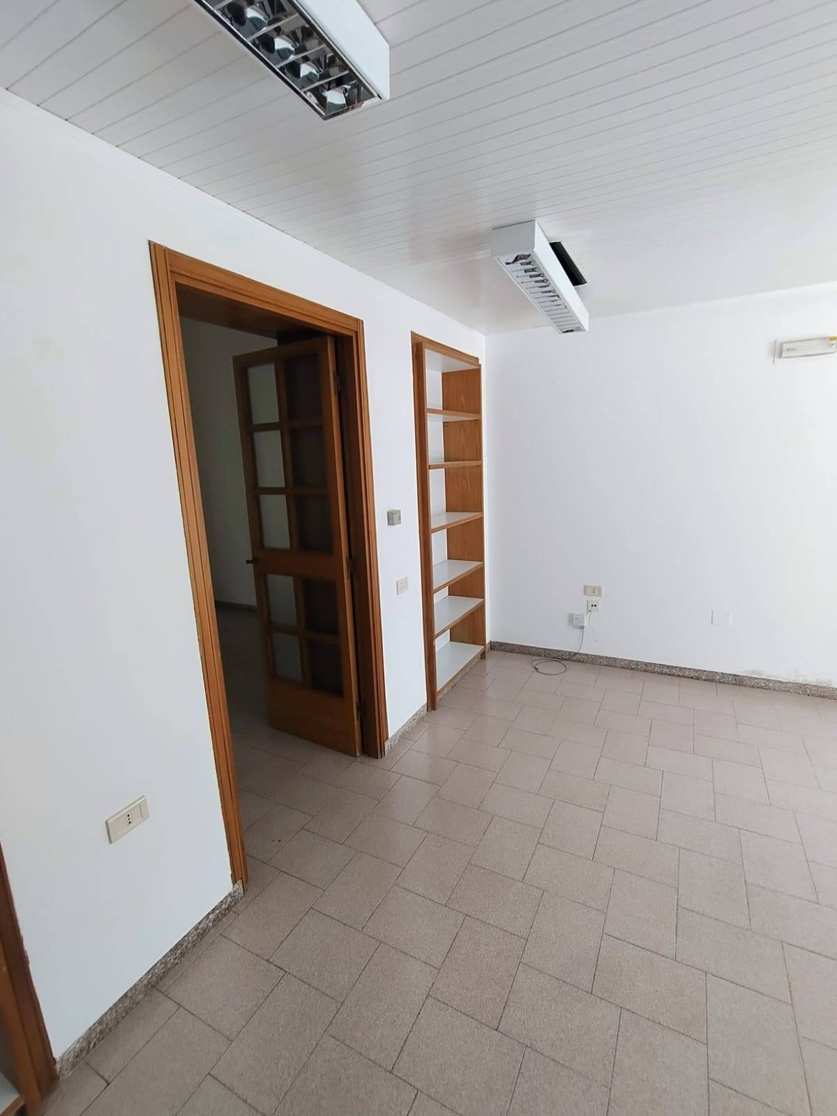 Locale commerciale in affitto a Martina Franca