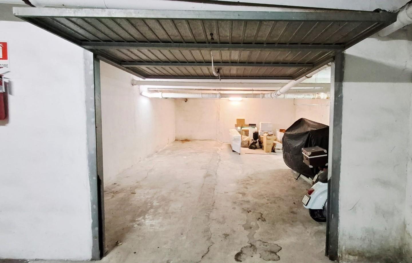 Box/Garage 60mq in vendita, Lecce stazione