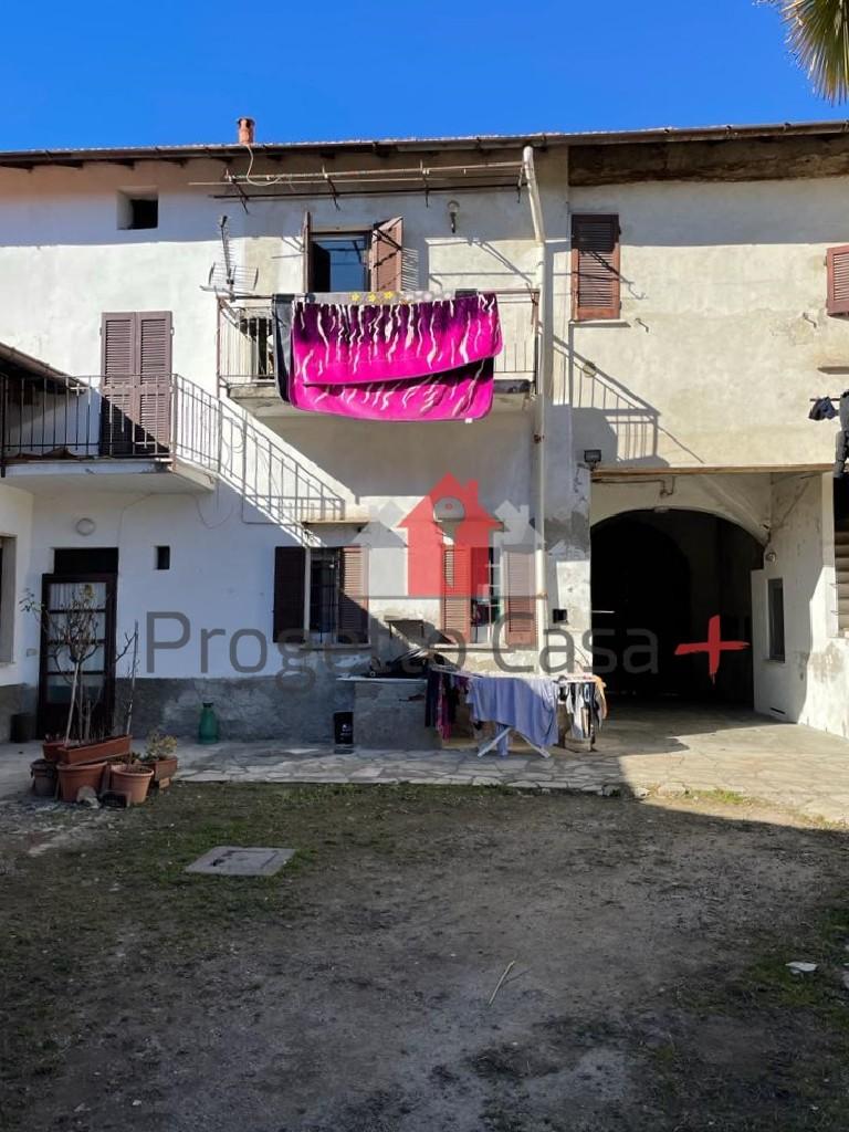Trilocale in vendita a Cairate
