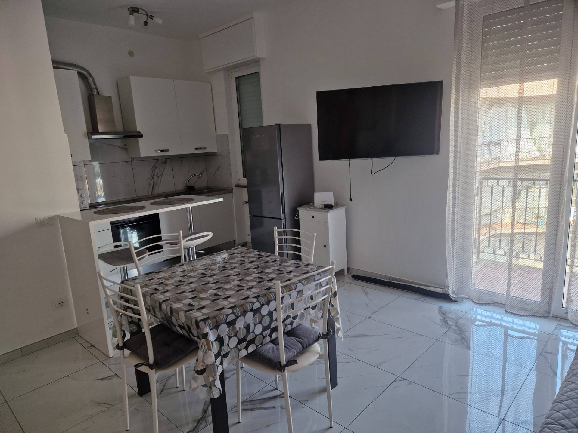 Appartamento in affitto a Albenga, Vadino