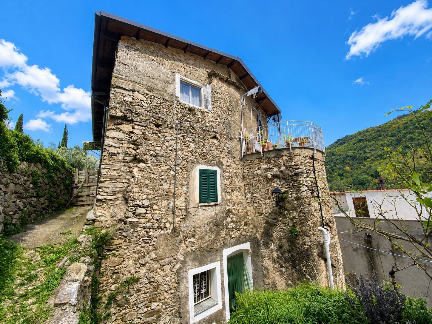 Semindipendente in vendita a Erli, Panizzara