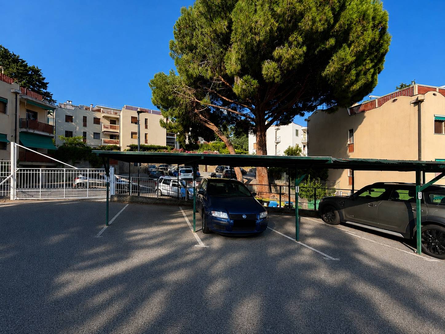 Posto auto coperto in vendita a Ceriale
