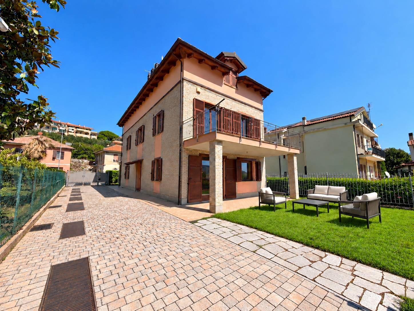 Villa in vendita a Villanova d'Albenga