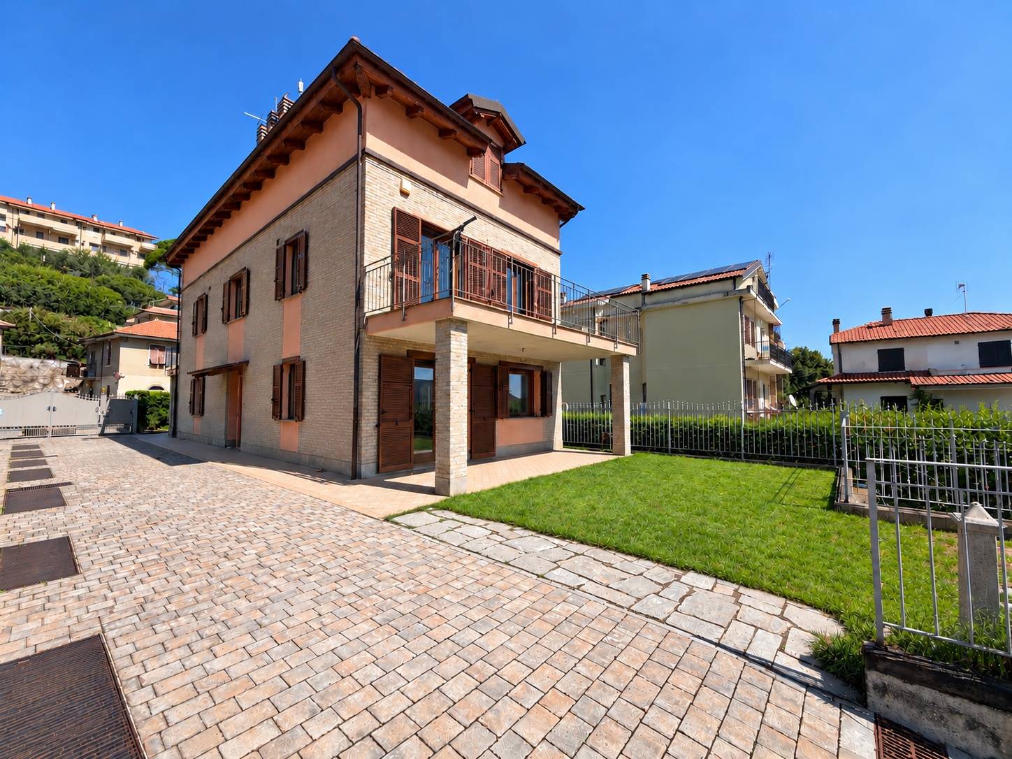Villa in vendita a Villanova d'Albenga