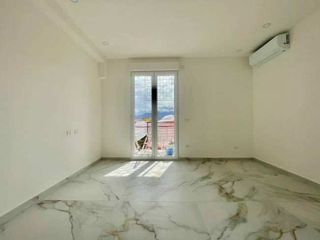 Appartamento in vendita a Pietra Ligure
