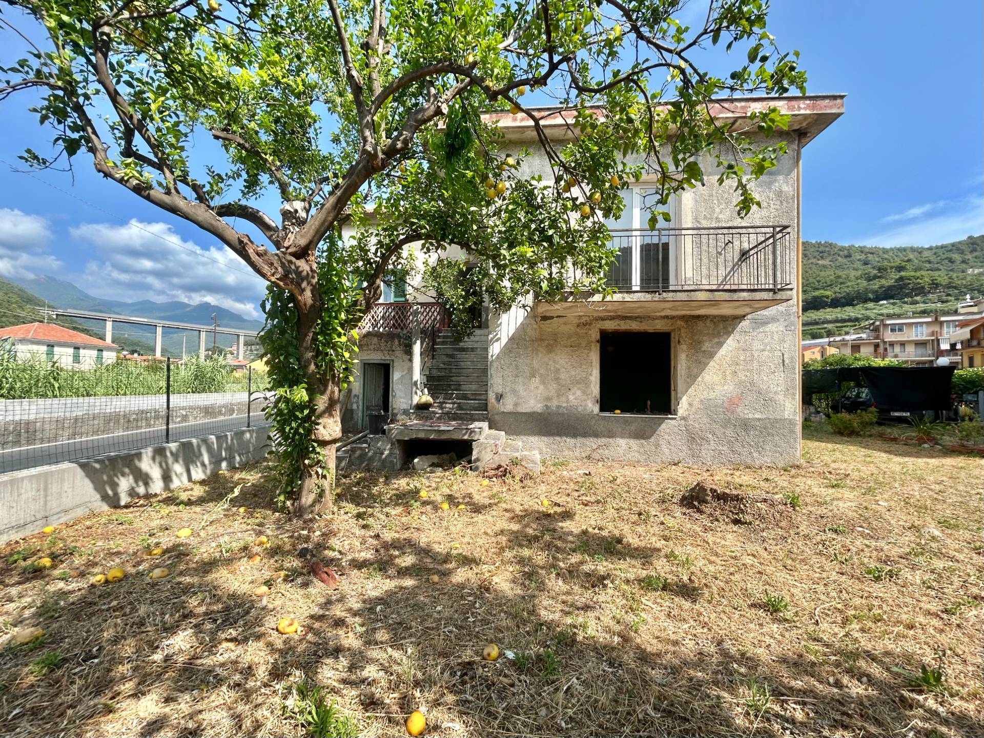 Rustico in vendita a Pietra Ligure