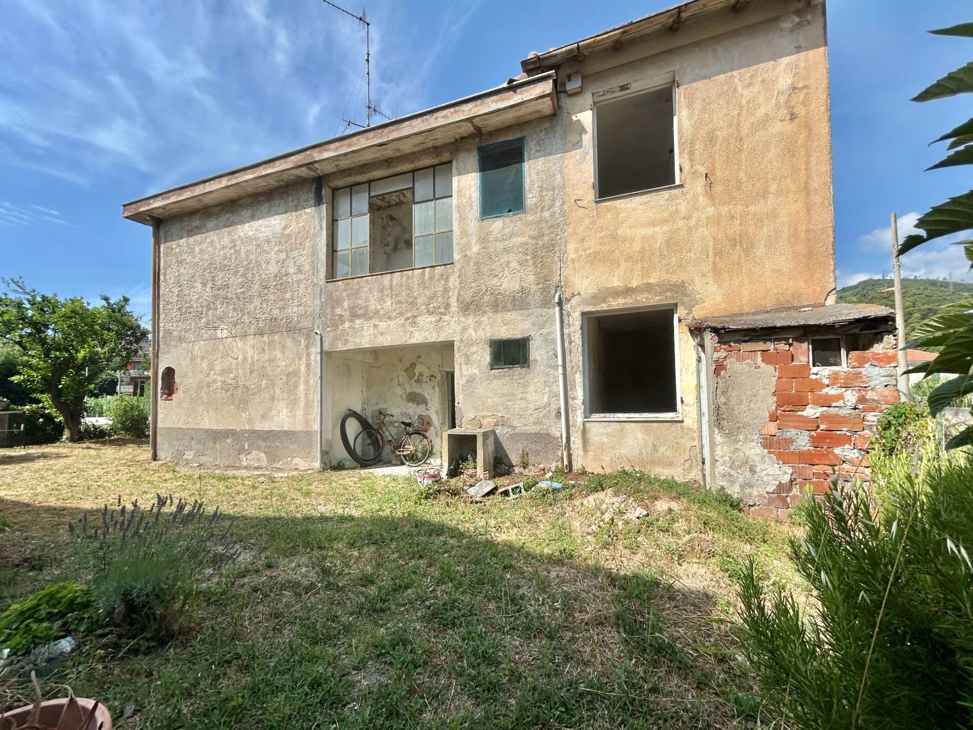 Rustico in vendita a Pietra Ligure