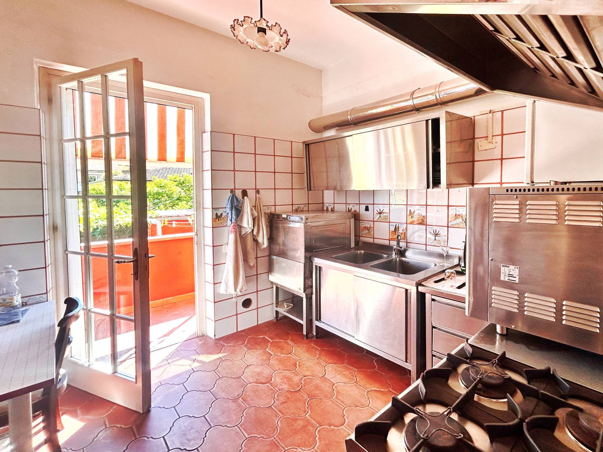 Villa in vendita a Viareggio, Torre del Lago Puccini