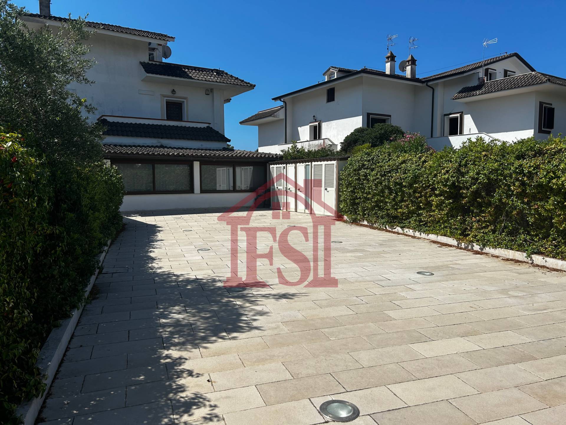 Villette a schiera in vendita a Terracina