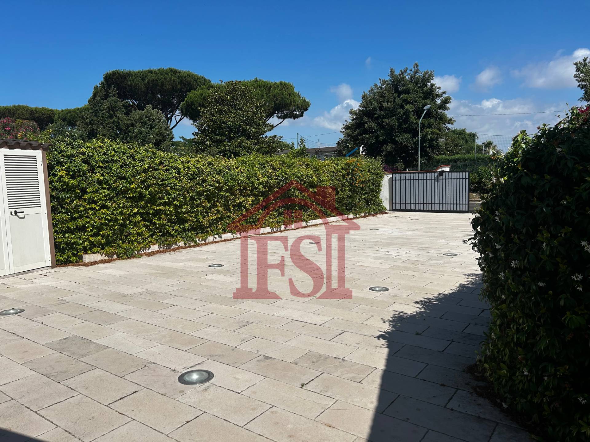 Villette a schiera in vendita a Terracina