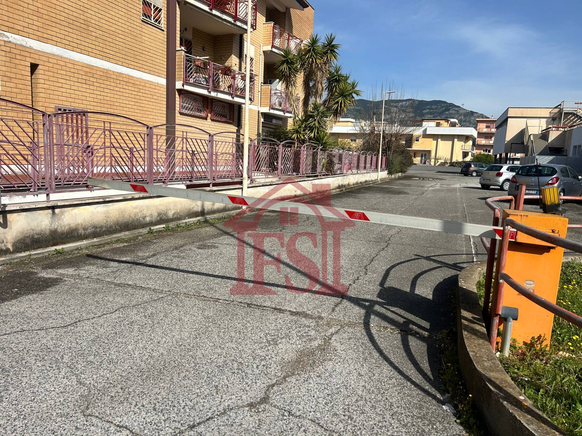 Posto auto scoperto in vendita a Terracina