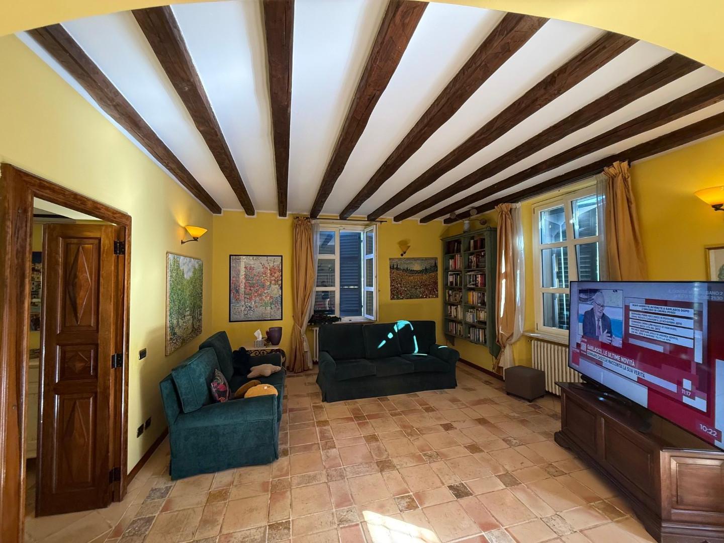 Appartamento con giardino a Aulla