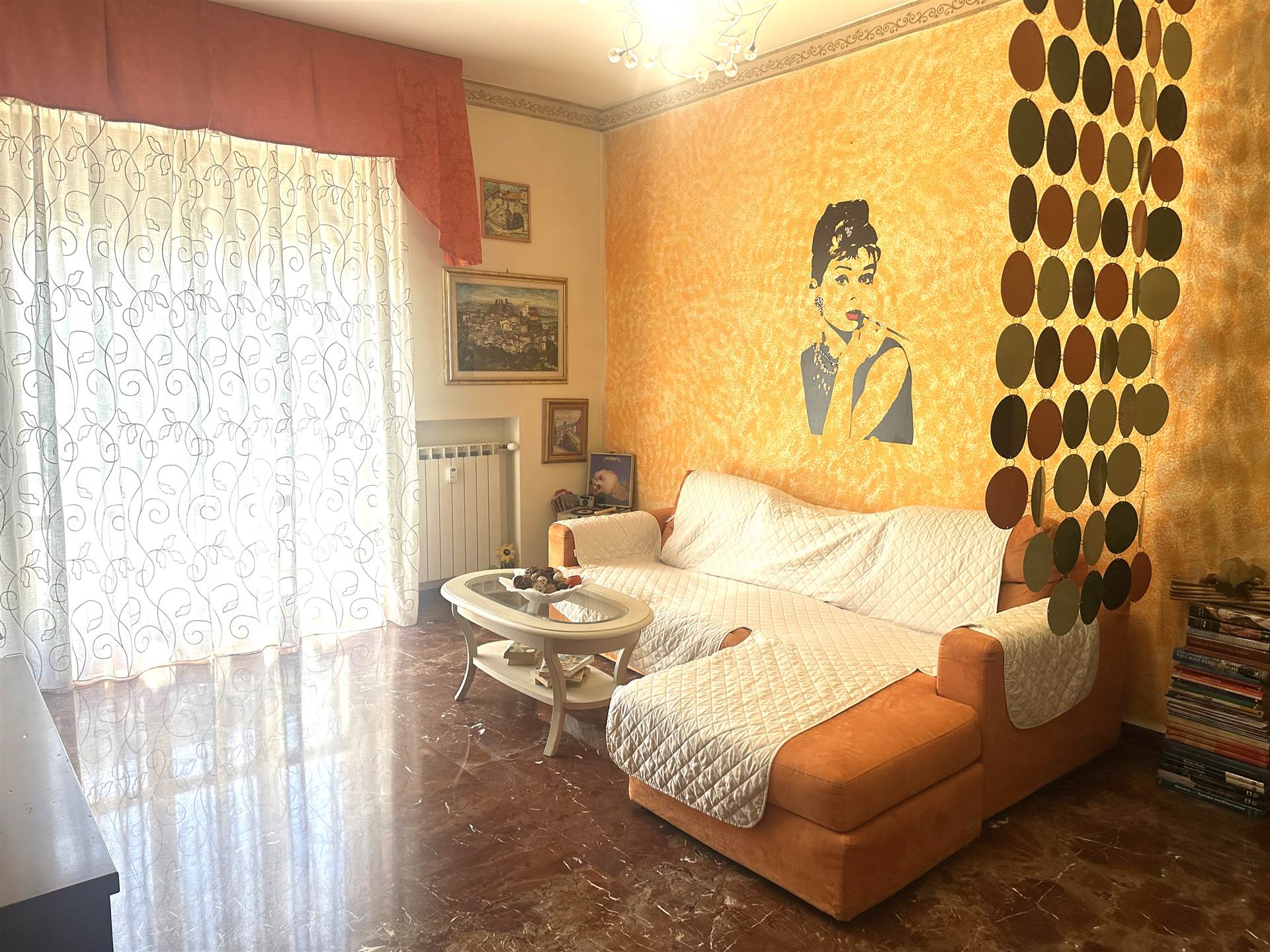 Appartamento con terrazzi a Aulla