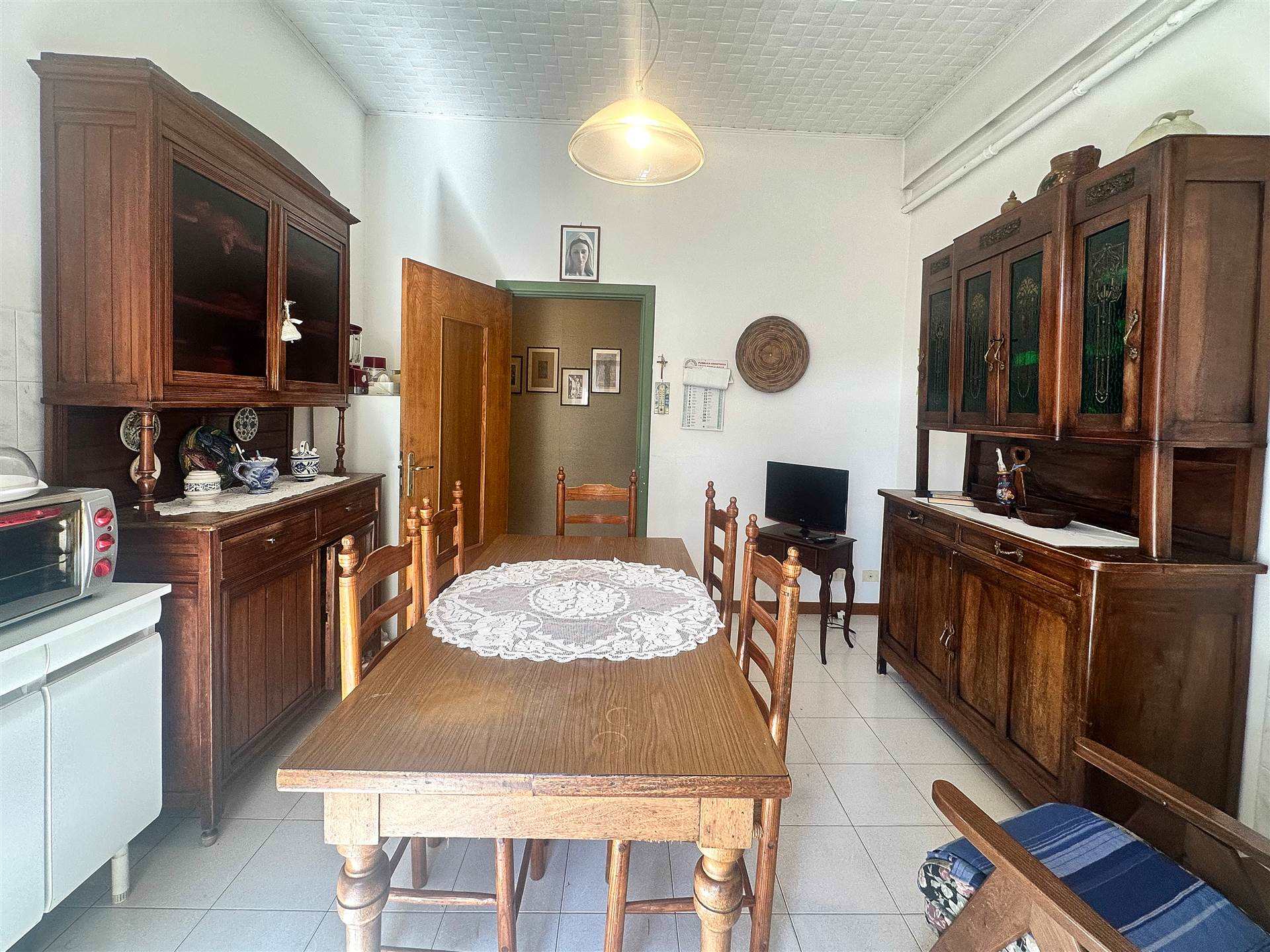 Appartamento con terrazzo a Aulla