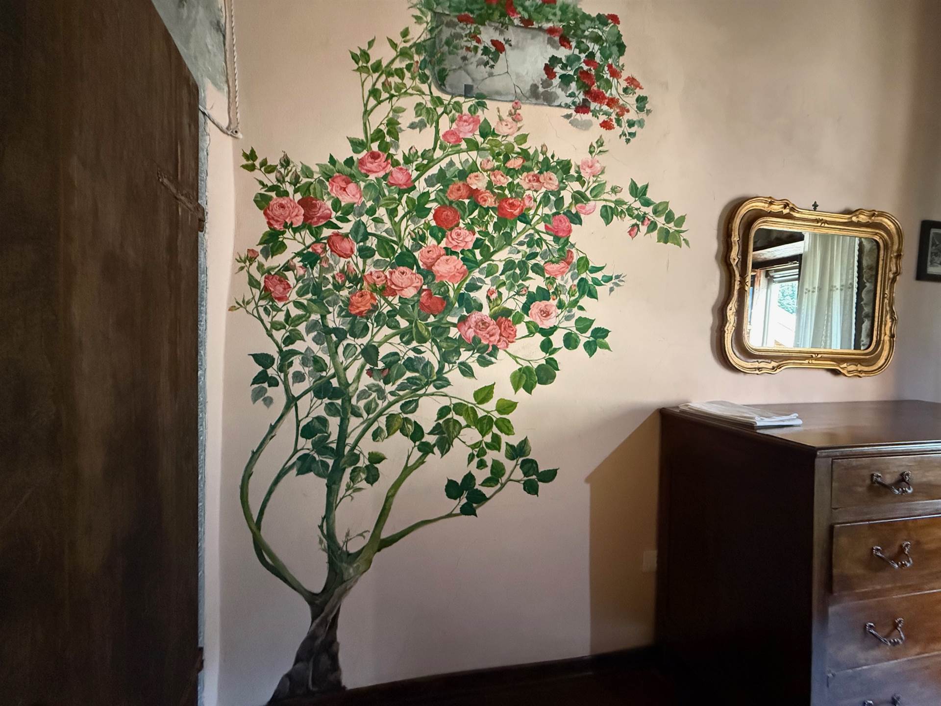 Casa indipendente con terrazzo a Comano