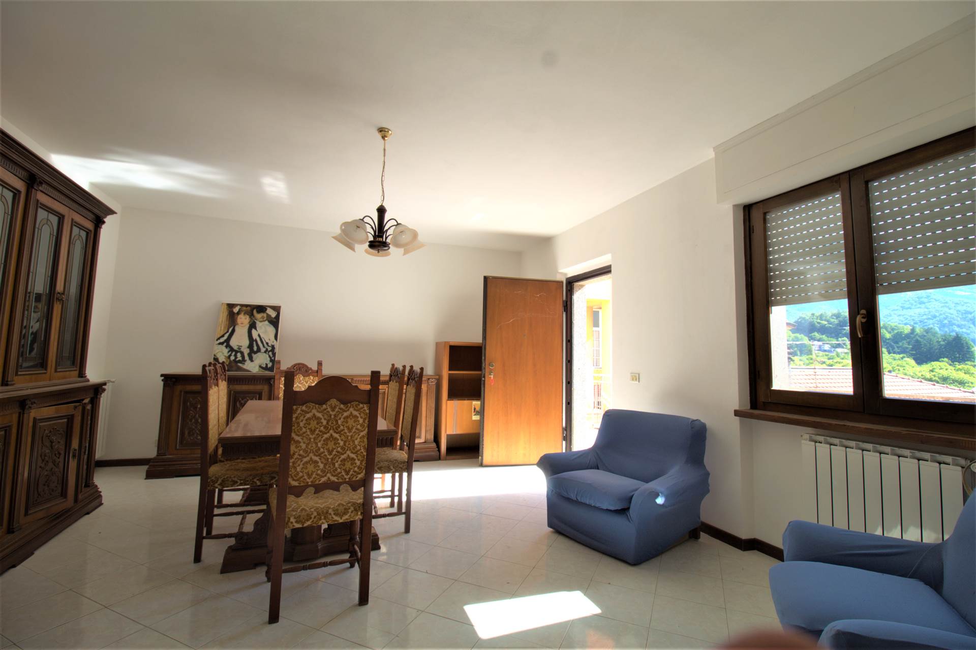 Appartamento con terrazzo a Aulla