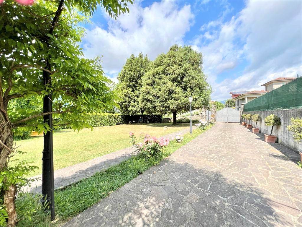 Villa in vendita a Licciana Nardi