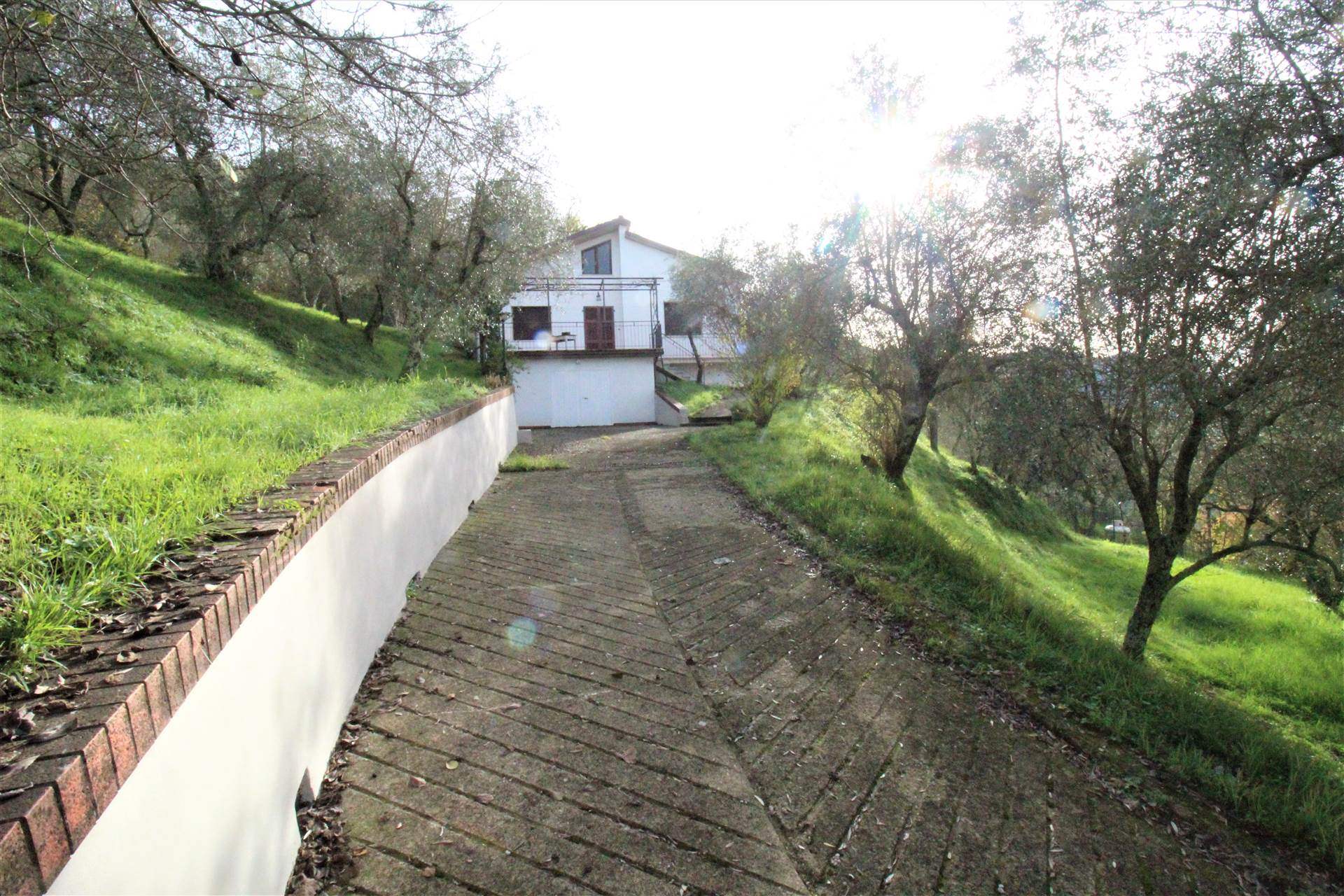 Casa indipendente in vendita a Aulla