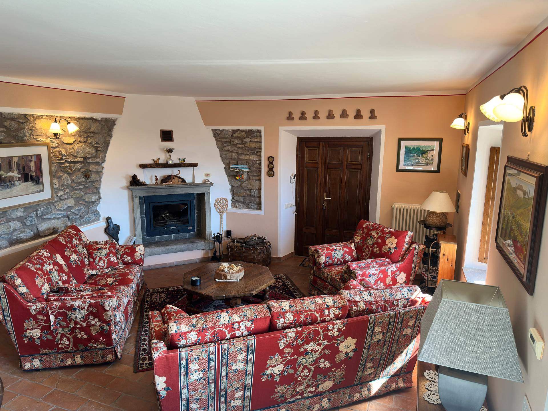 Villa con giardino a Fivizzano