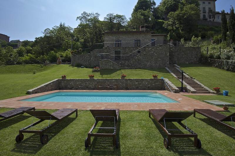 Villa con giardino a Fivizzano