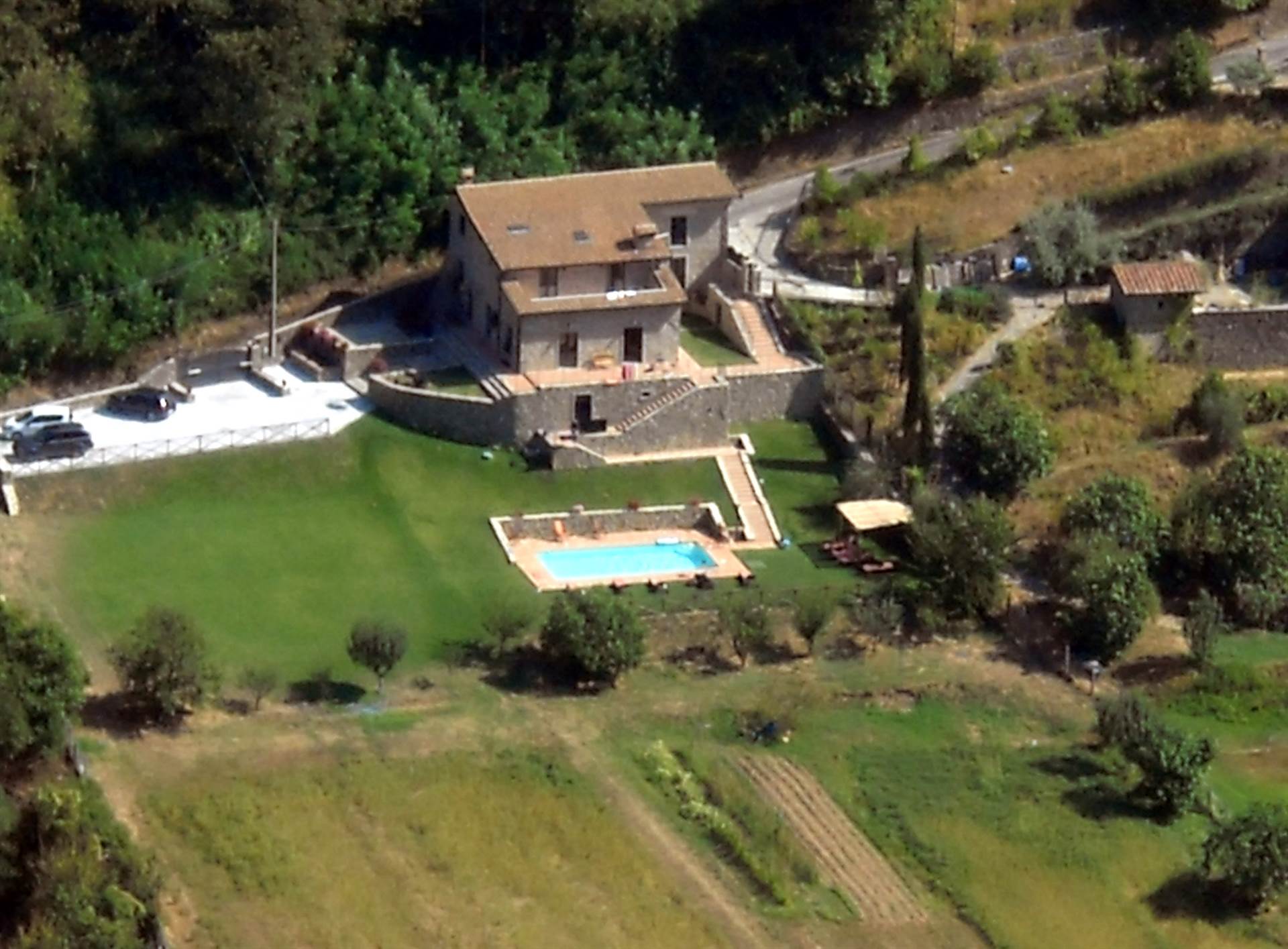 Villa con giardino a Fivizzano