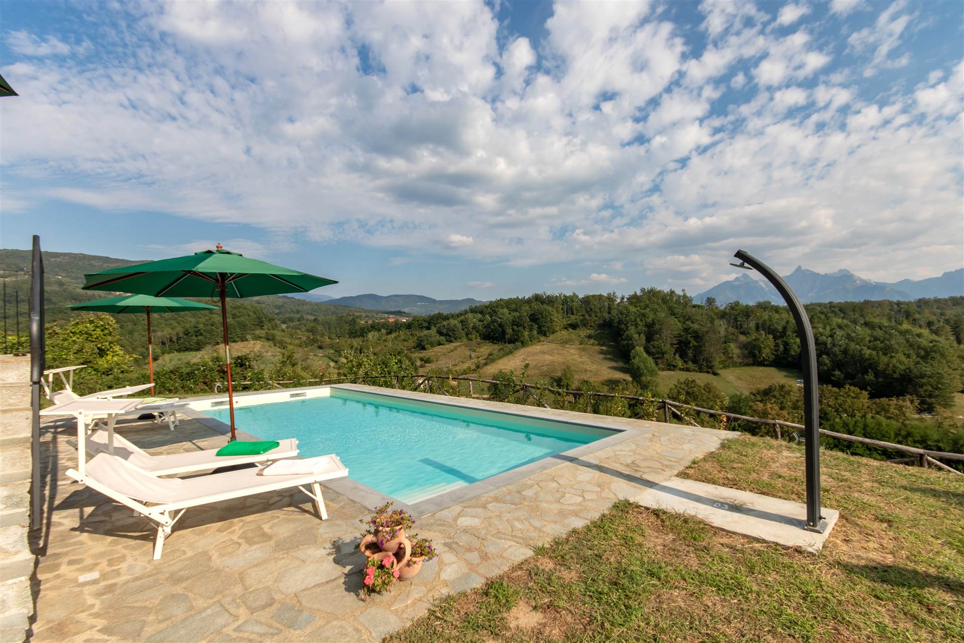 Villa con giardino a Fivizzano