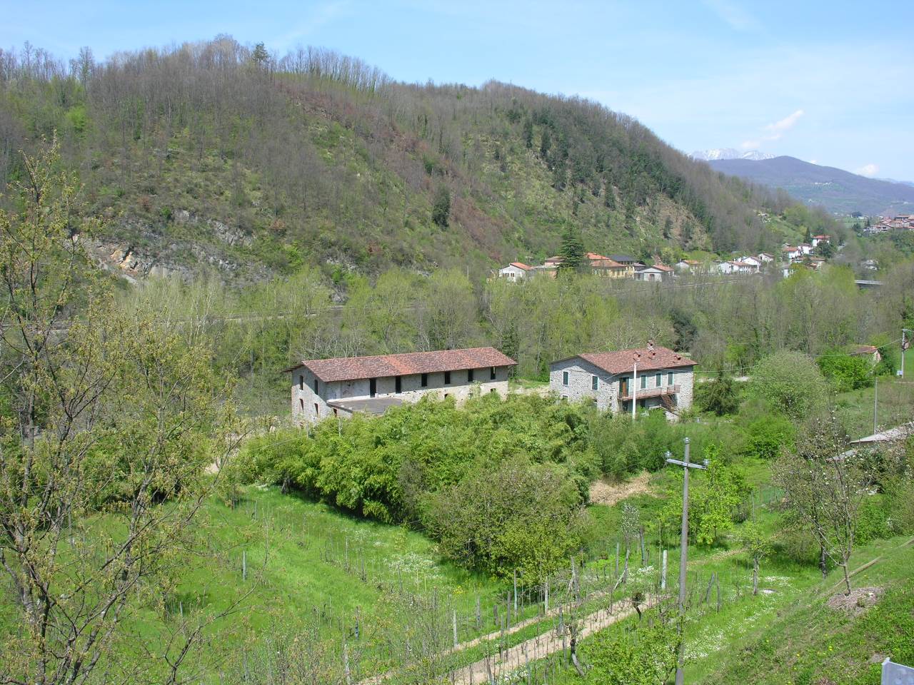 Rustico con giardino a Fivizzano