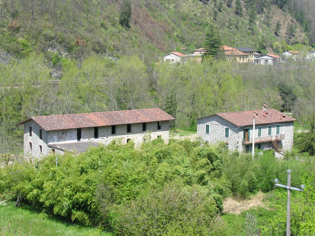 Rustico con giardino a Fivizzano