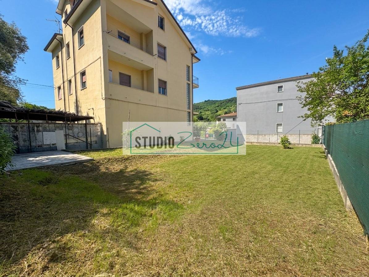 Appartamento in vendita a Massa, Centro storico