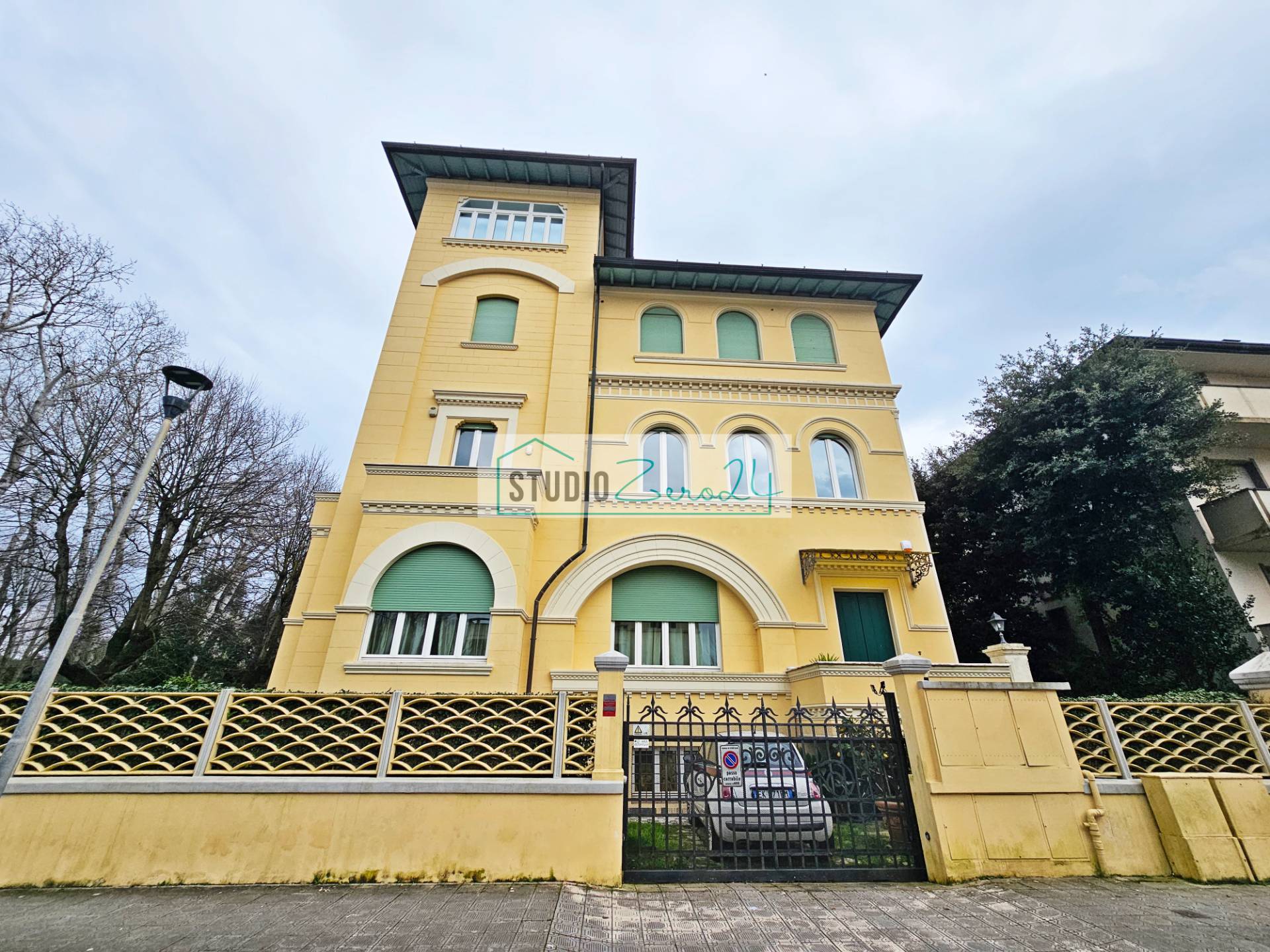 Appartamento in vendita a Viareggio, Centro Mare