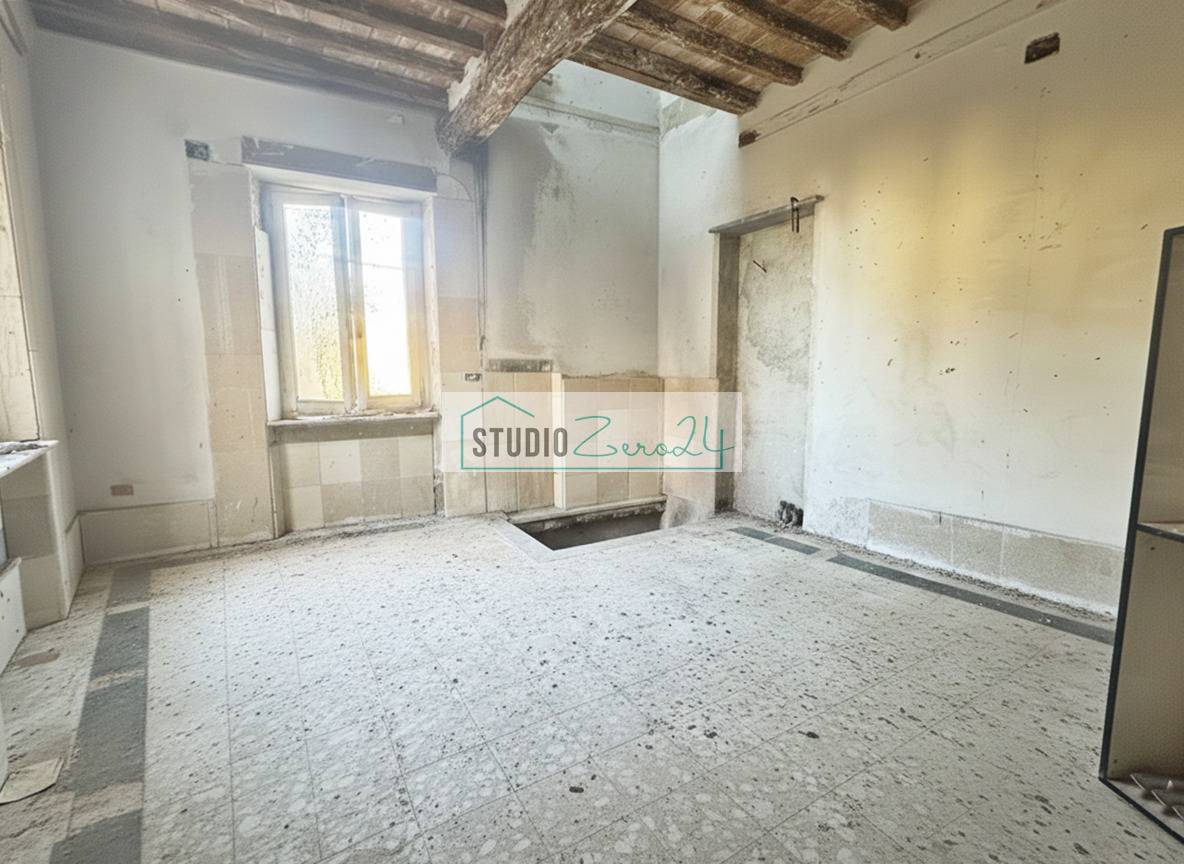 Casa semi indipendente in vendita a Montignoso, Capanne