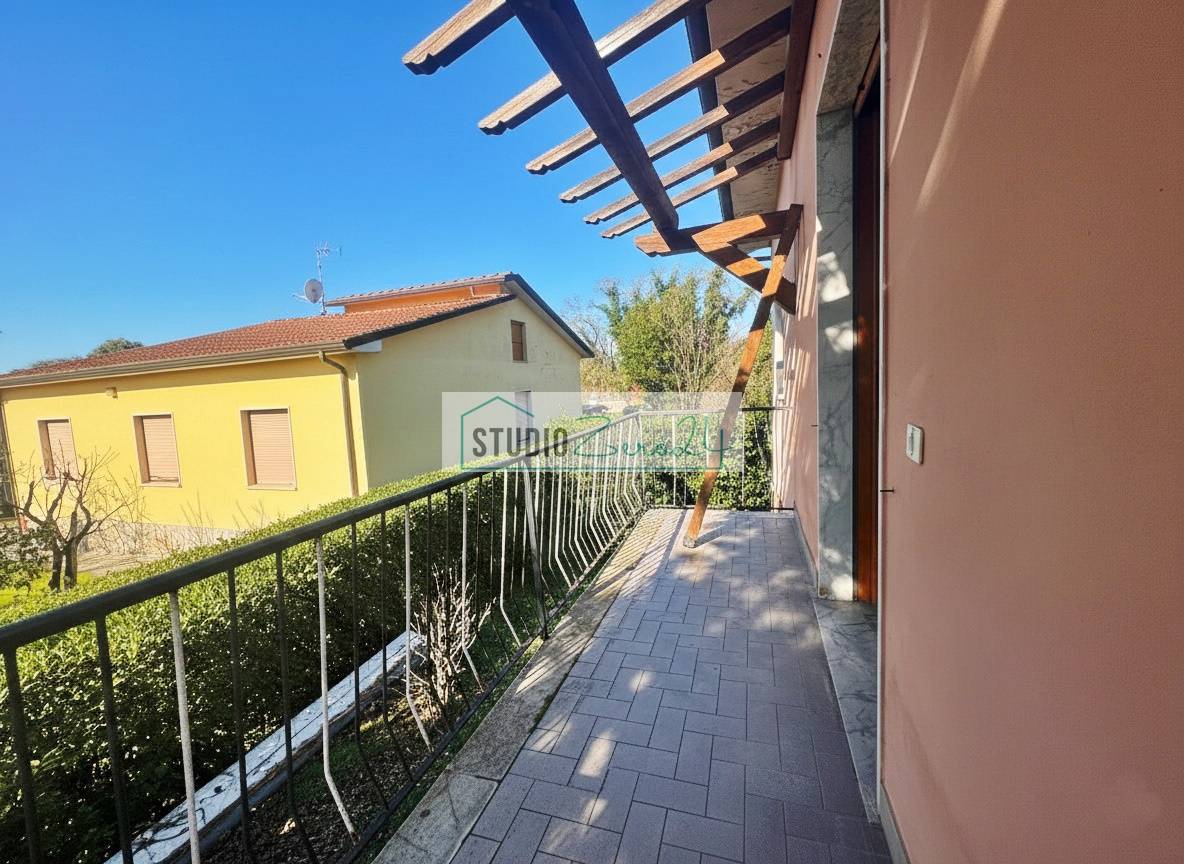 Casa singola in vendita a Massa, Ronchi