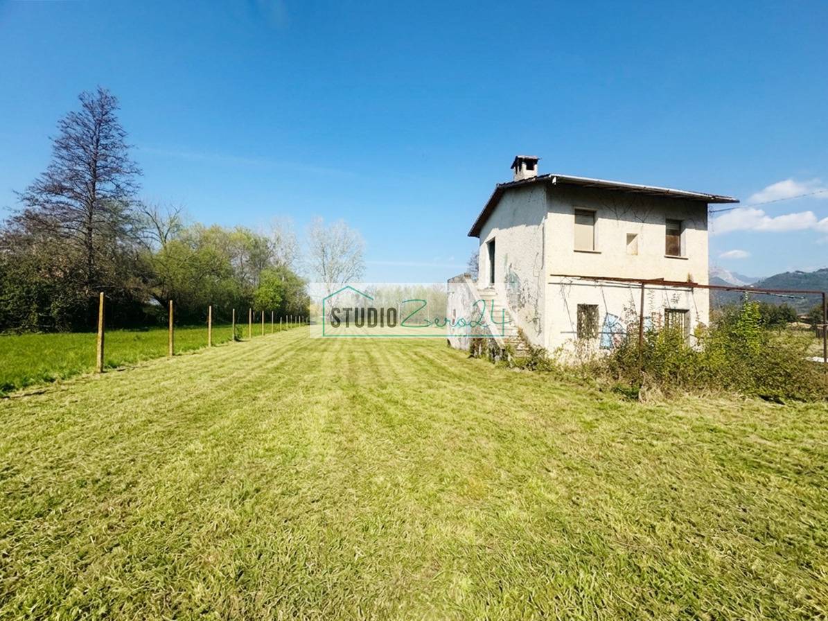 Casa singola in vendita a Montignoso