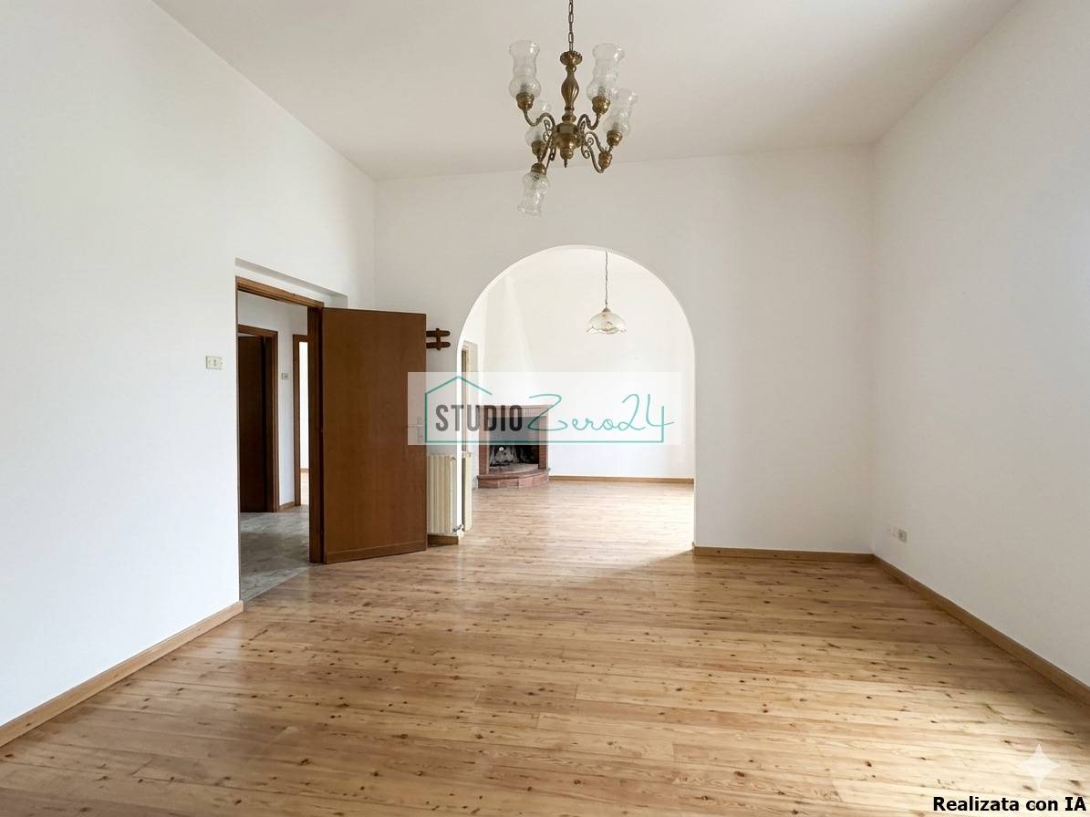 Villa in vendita a Montignoso, Capanne