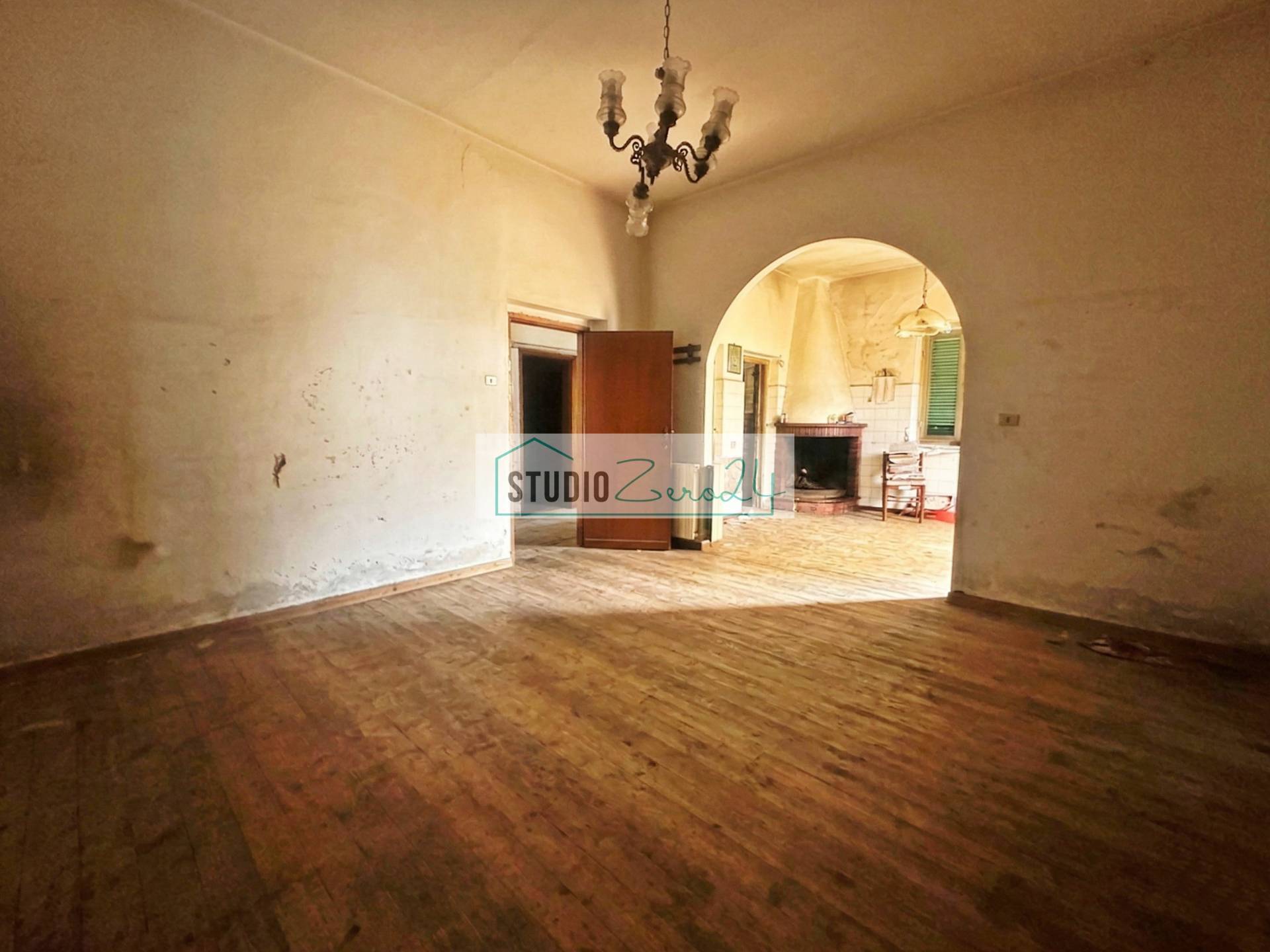 Villa in vendita a Montignoso, Capanne