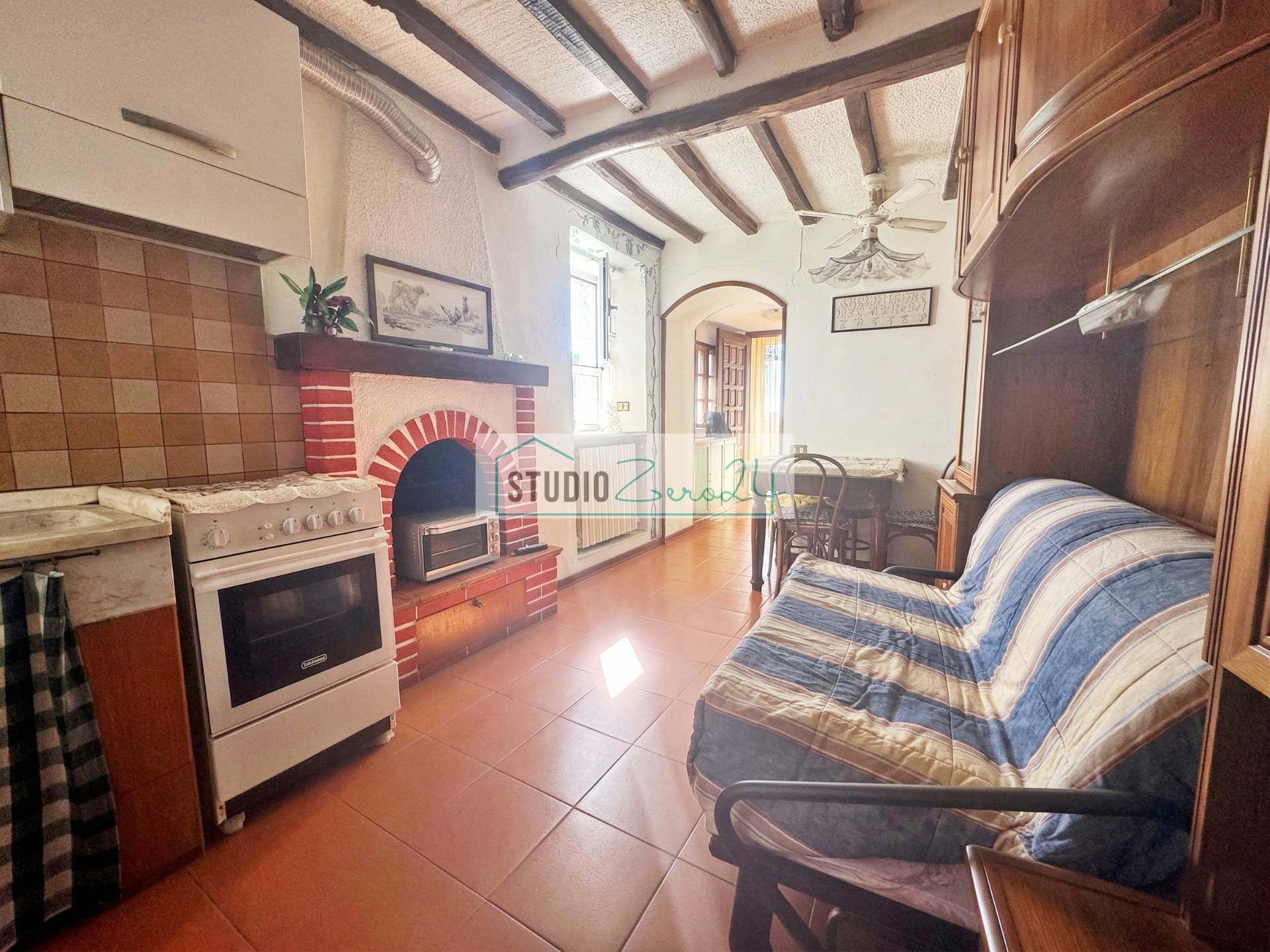 Casa semi indipendente in vendita a Massa, Periferia