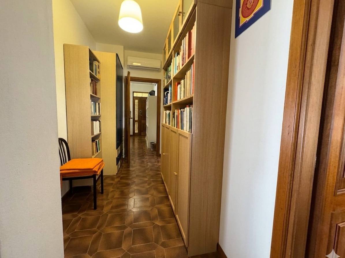 Appartamento in vendita a Massa, Centro