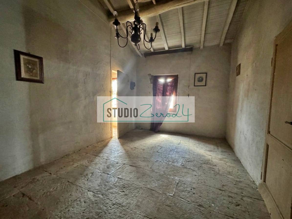 Casa semi indipendente in vendita a Montignoso, Capanne