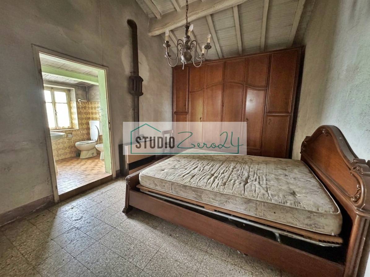 Casa semi indipendente in vendita a Montignoso, Capanne