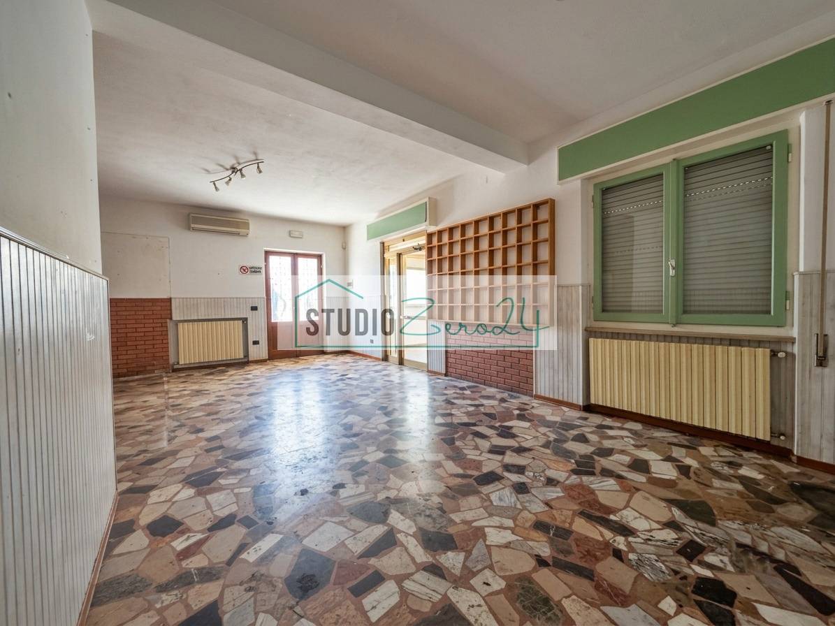 Casa semi indipendente in vendita a Montignoso, Cerreto