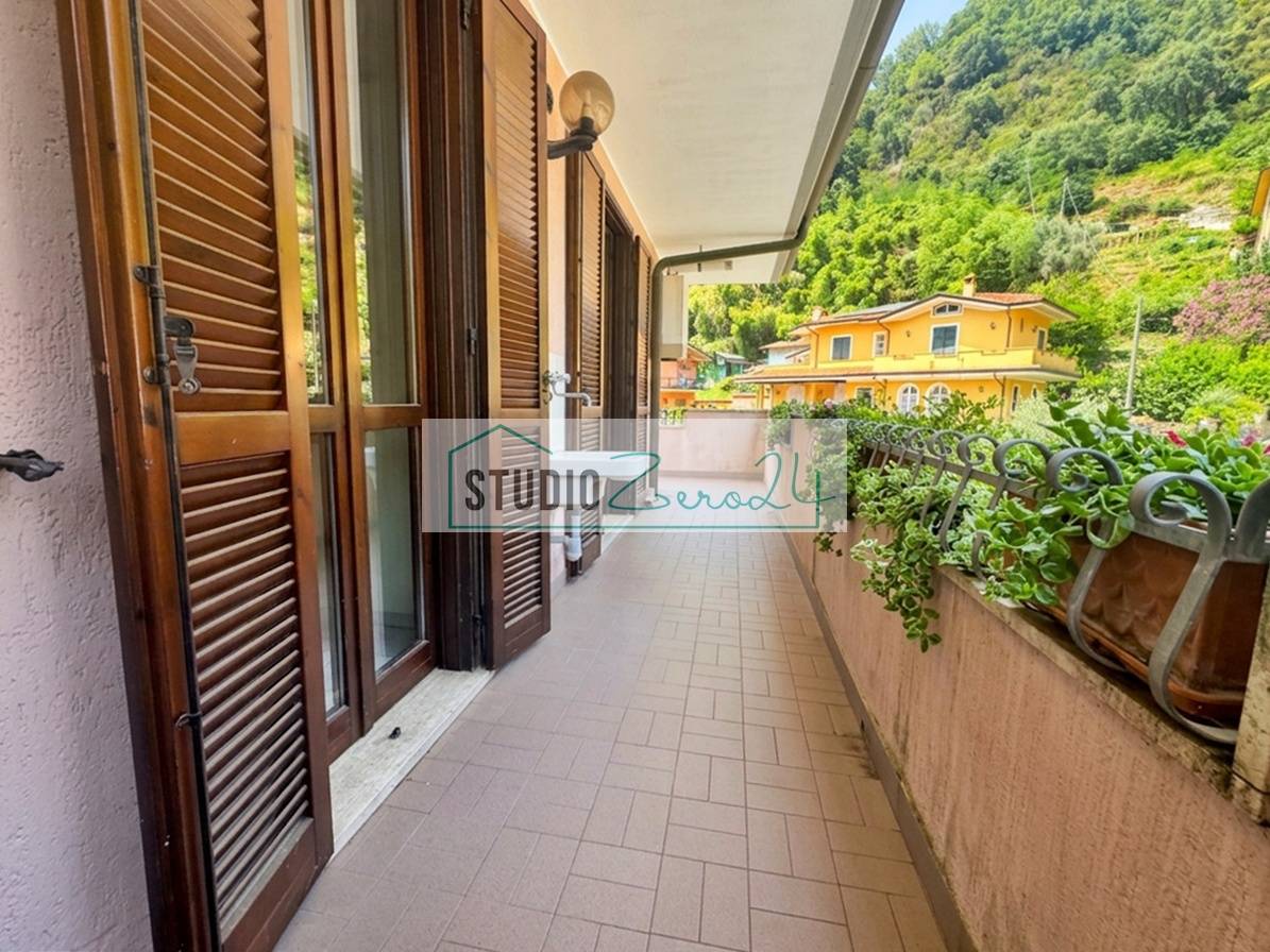 Appartamento in vendita a Montignoso, Piazza