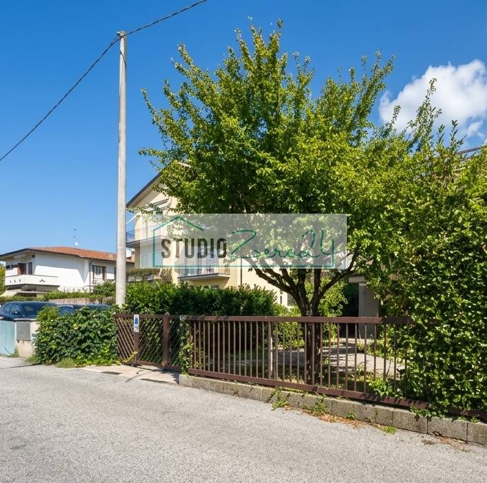 Appartamento in vendita a Montignoso, Cinquale