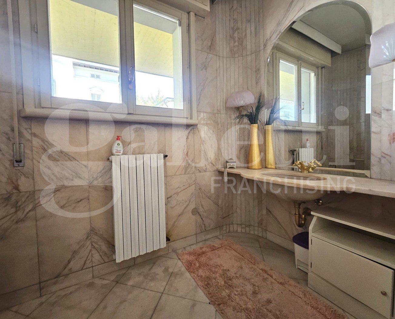 Casa indipendente con giardino a Empoli